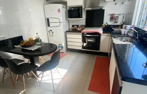 Casa em Jardim Alvorada, Marília