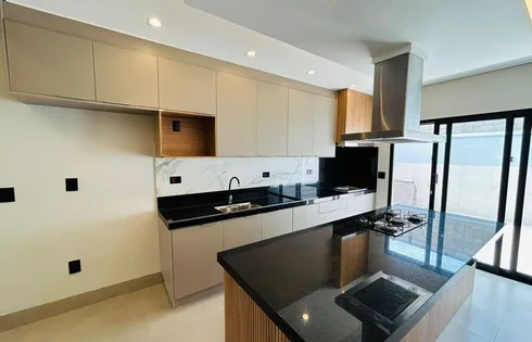Casa em Loteamento Residencial e Comercial Fazenda Sao Seb, Marília