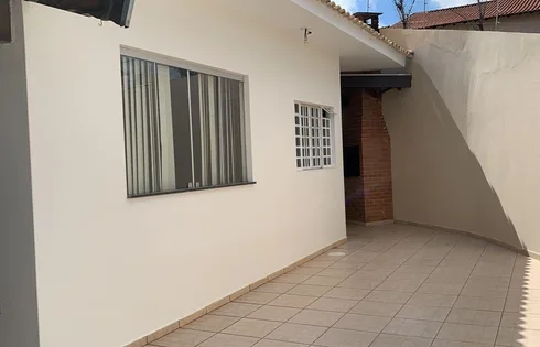 Casa em Parque das Esmeraldas, Marília