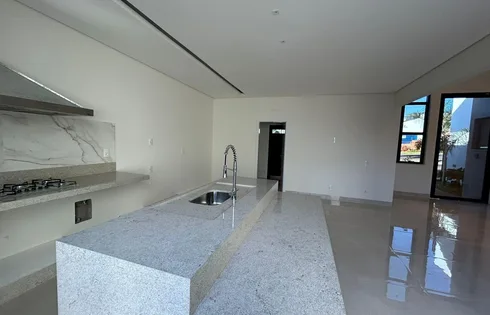 Casa em Esmeralda Residence II, Marília