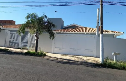 Parque das Esmeraldas II, Marília
