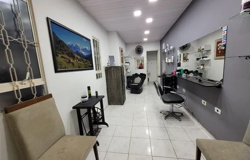 Casa em Núcleo Habitacional Presidente Jânio da Silva Quad, Marília