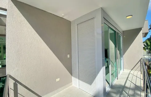 Thumbnail 32