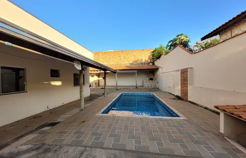 Casa em Jardim Universitário, Marília