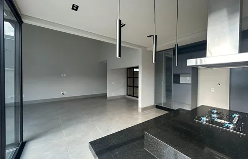 Casa em Esmeralda Residence II, Marília