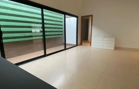 Casa em Parque das Indústrias, Marília