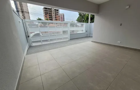 Casa em Alto Cafezal, Marília