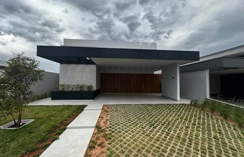 Casa em Jardim São Domingos, Marília