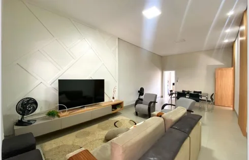 Casa em Jardim Parati, Marília