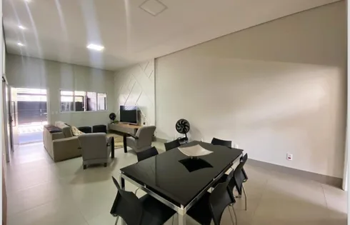 Casa em Jardim Parati, Marília