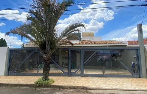 Casa em Jardim São Domingos, Marília