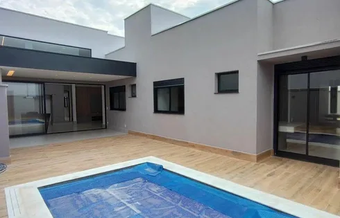 Casa em Recanto das Esmeraldas, Marília