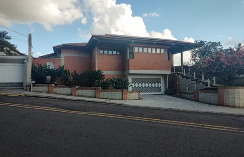Casa em Jardim Alvorada, Marília