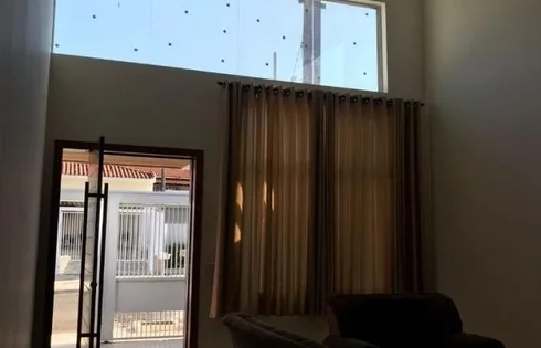 Casa em Jardim Riviera, Marília