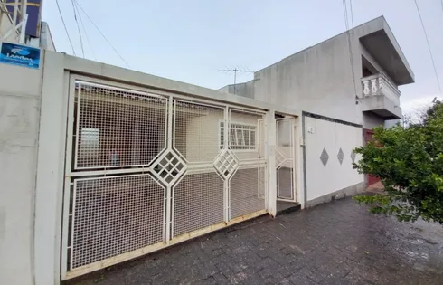Casa 3 Quartos com 1 Suíte e 250m² - Banzato