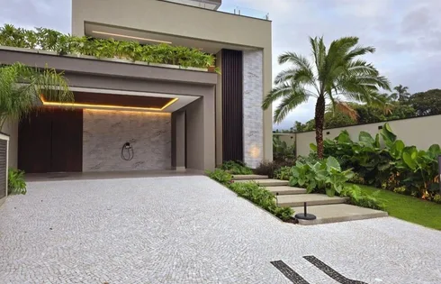 Casa em Riviera de São Lourenço, Bertioga
