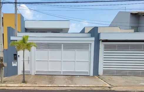 Casa em Jardim Cristo Rei, Marília