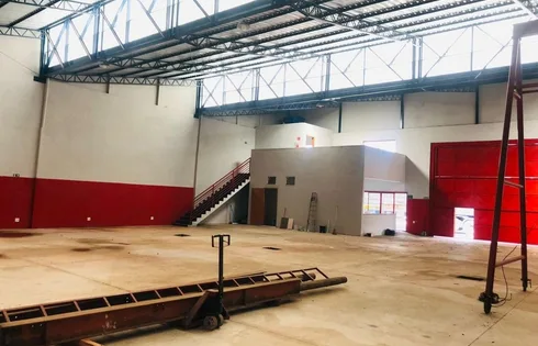 Loja terrea em Jóquei Clube, Marília