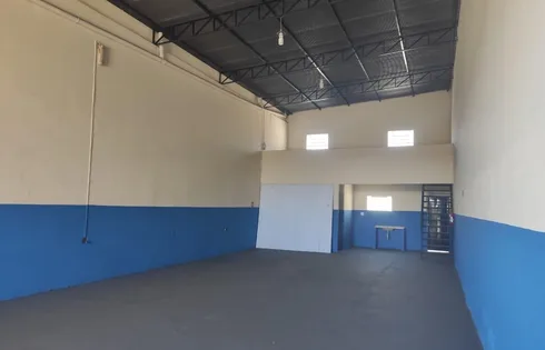 Loja terrea em Jardim Santa Antonieta, Marília