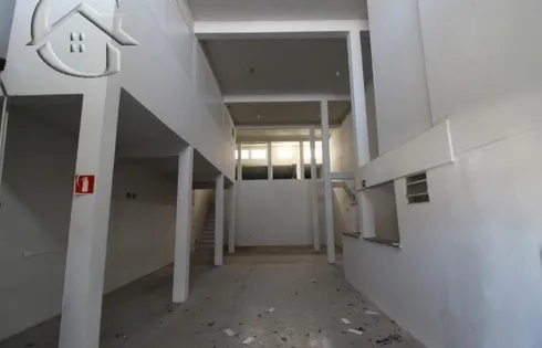 Loja terrea em Alto Cafezal, Marília