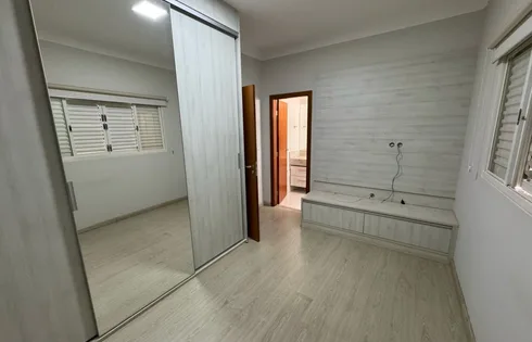 Casa em Jardim Alvorada, Marília
