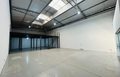 Loja terrea em Jardim Vista Alegre, Marília