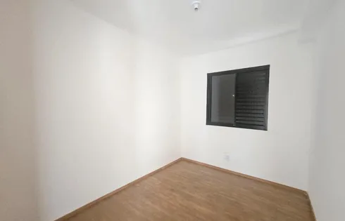 Apartamento em Jardim Cristo Rei, Marília