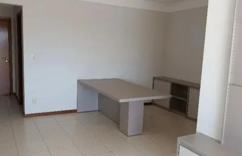 Apartamento em Alto Cafezal, Marília