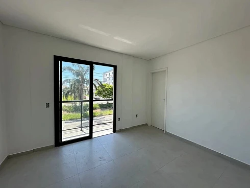 Sobrado geminado em Nova Palhoça, Palhoça