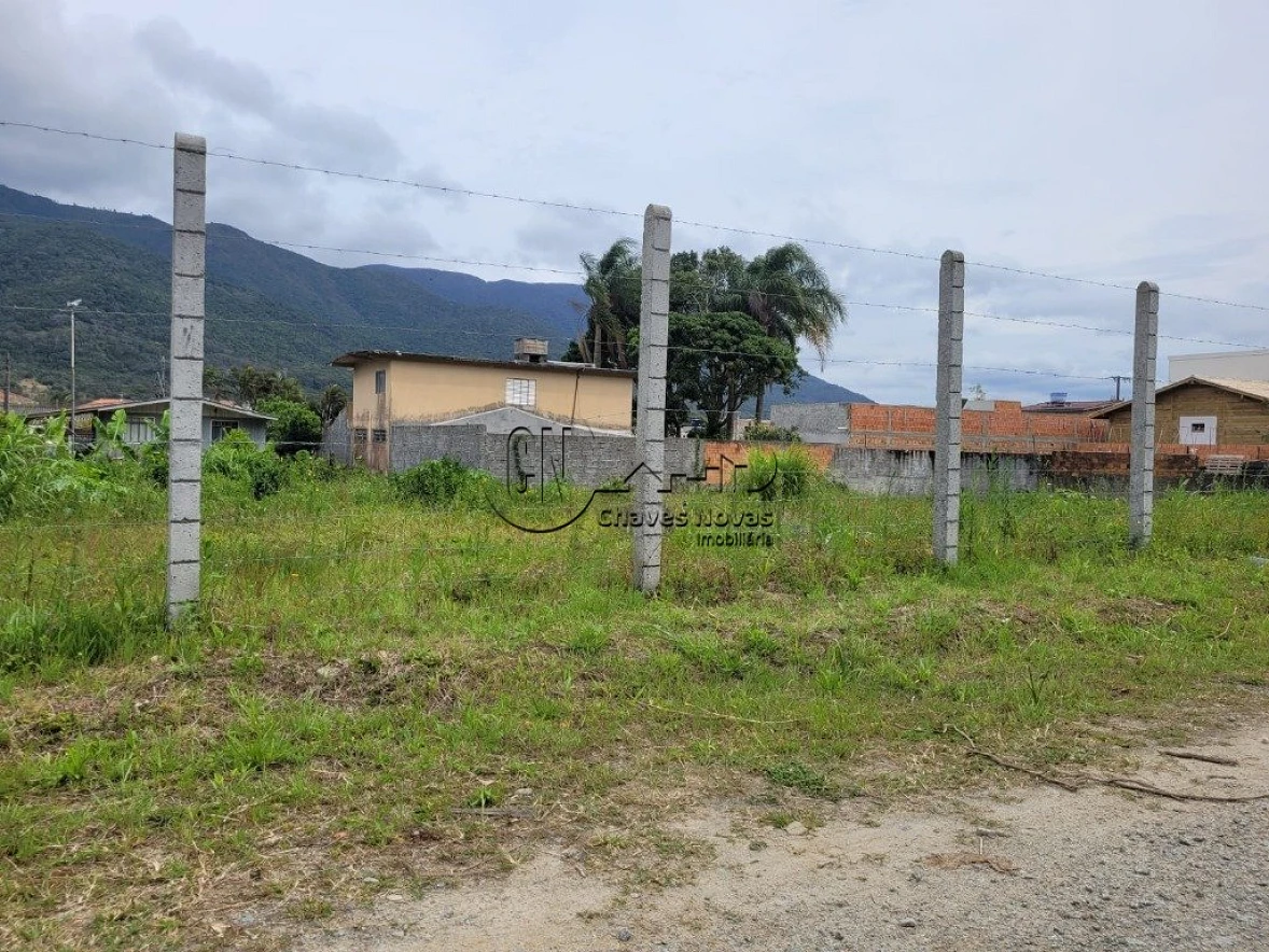 Terreno em Praia de Fora, Palhoça