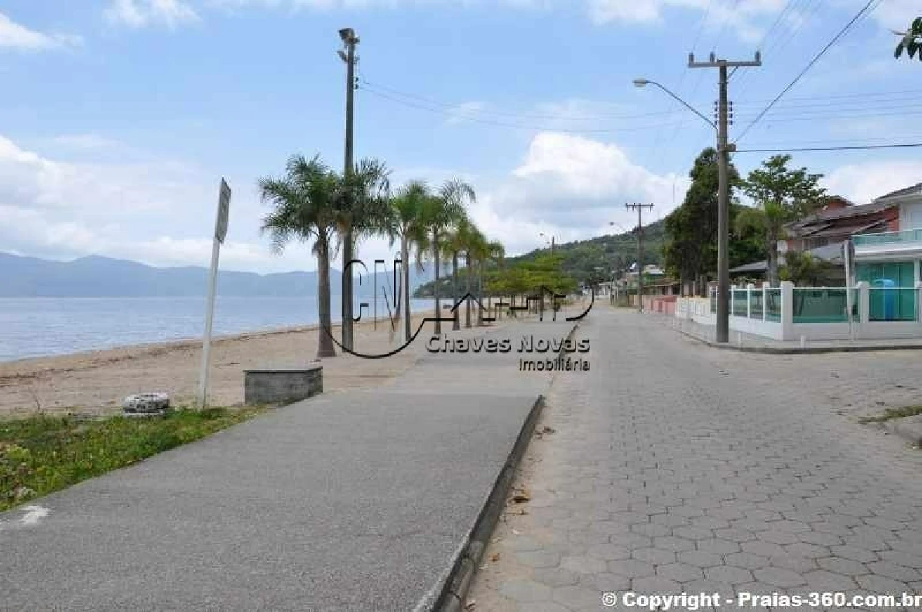Terreno em Praia de Fora, Palhoça