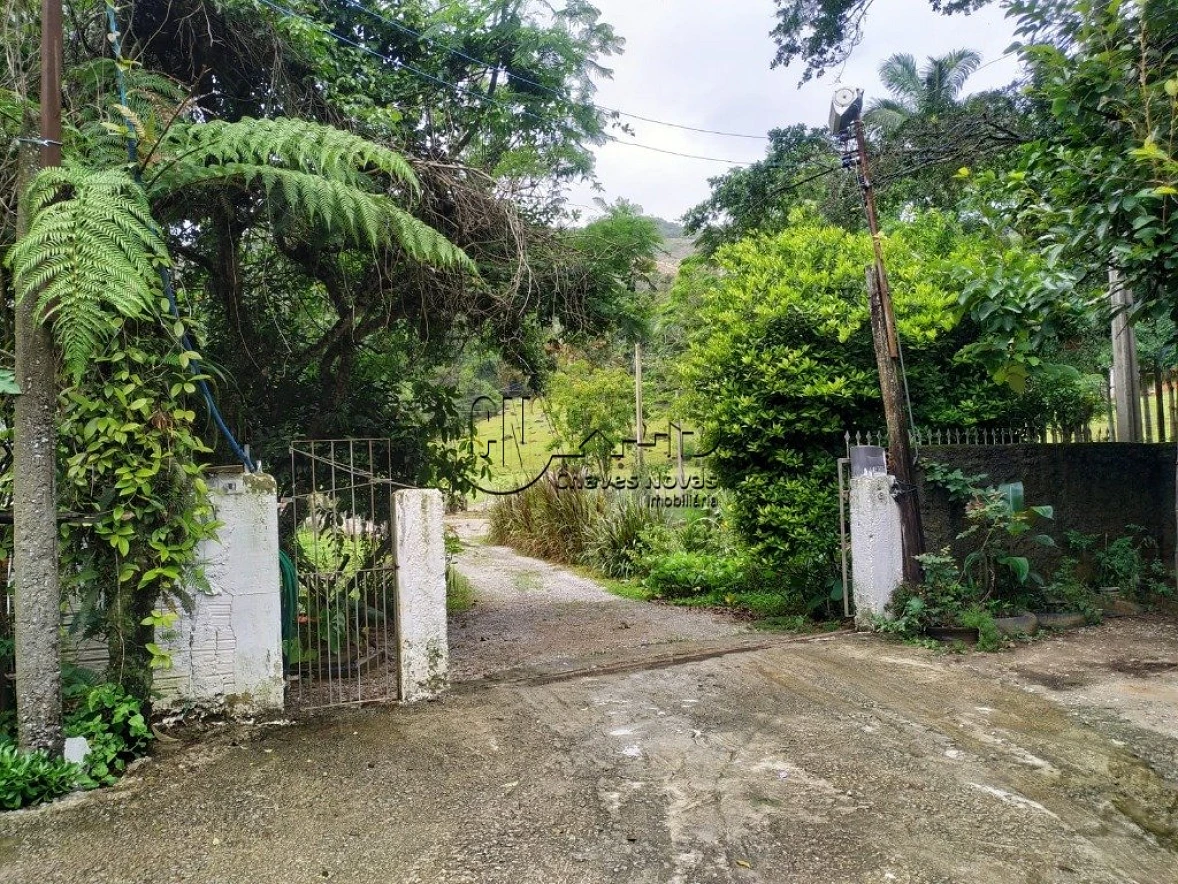 Sitio em Alto Aririú, Palhoça