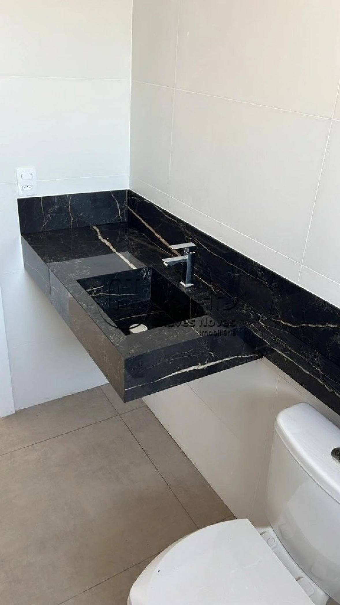 Apartamento em Praia da Pinheira, Palhoça