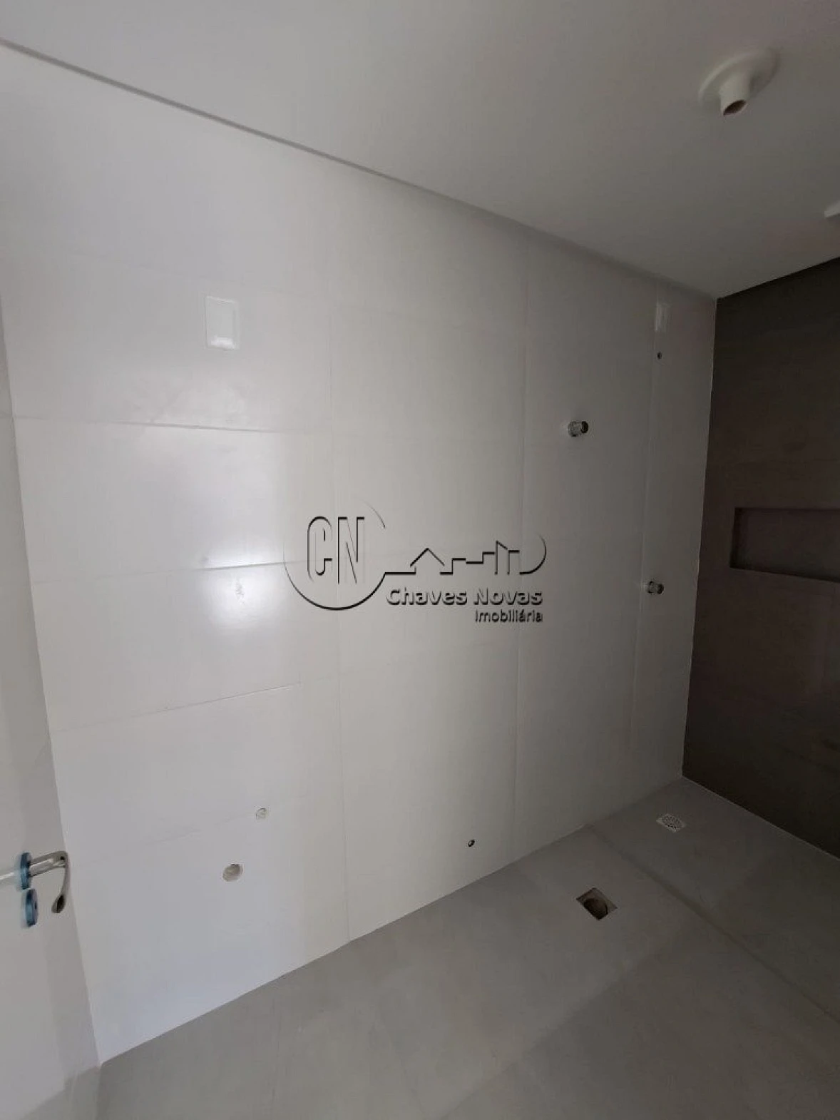 Sobrado geminado em Serraria, São José