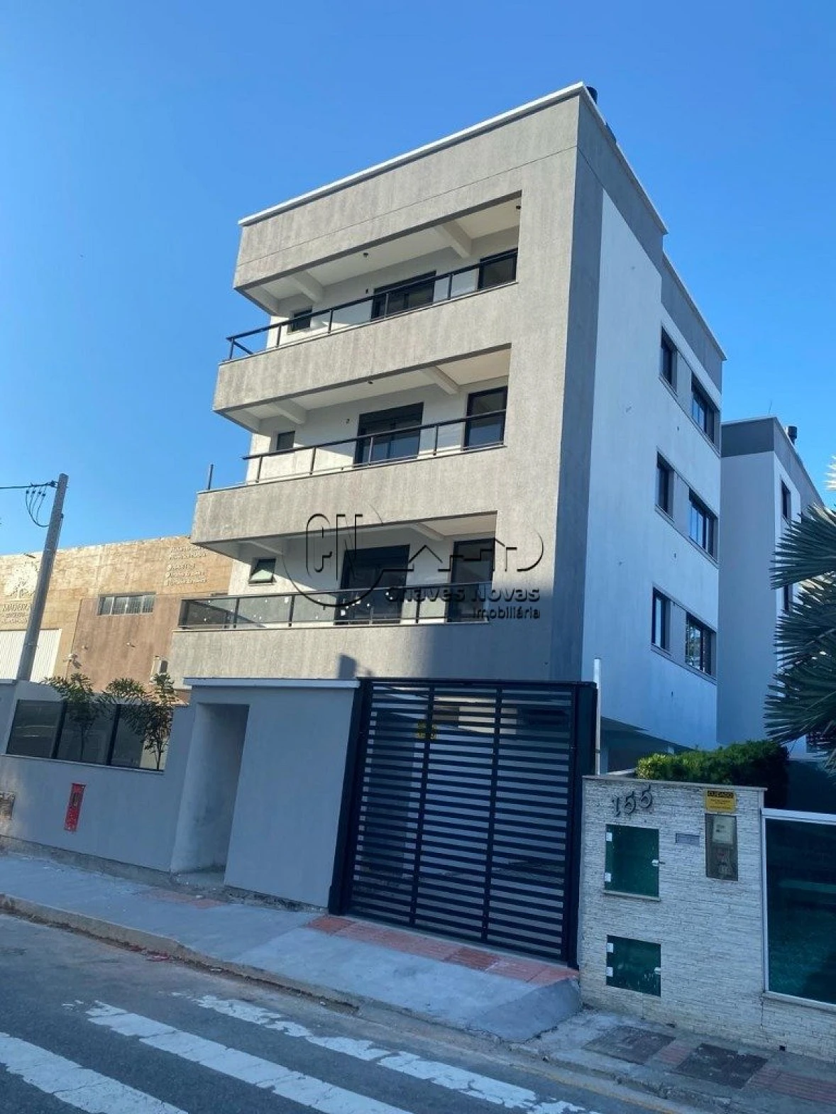 Apartamento em Flor de Nápolis, São José