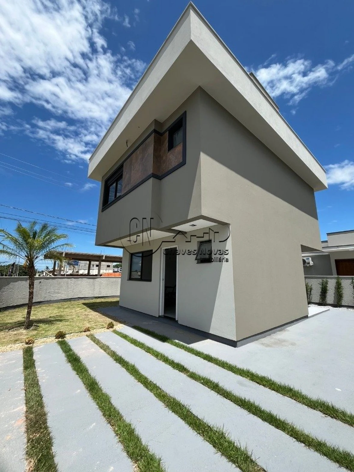 Sobrado a Venda com 03 Quartos no Bairro Bela Vista em Palhoça