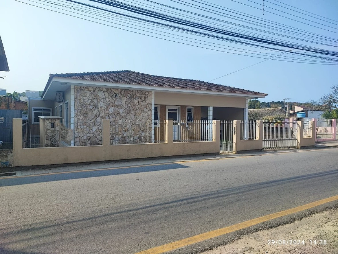 Casa em Barra do Aririú, Palhoça