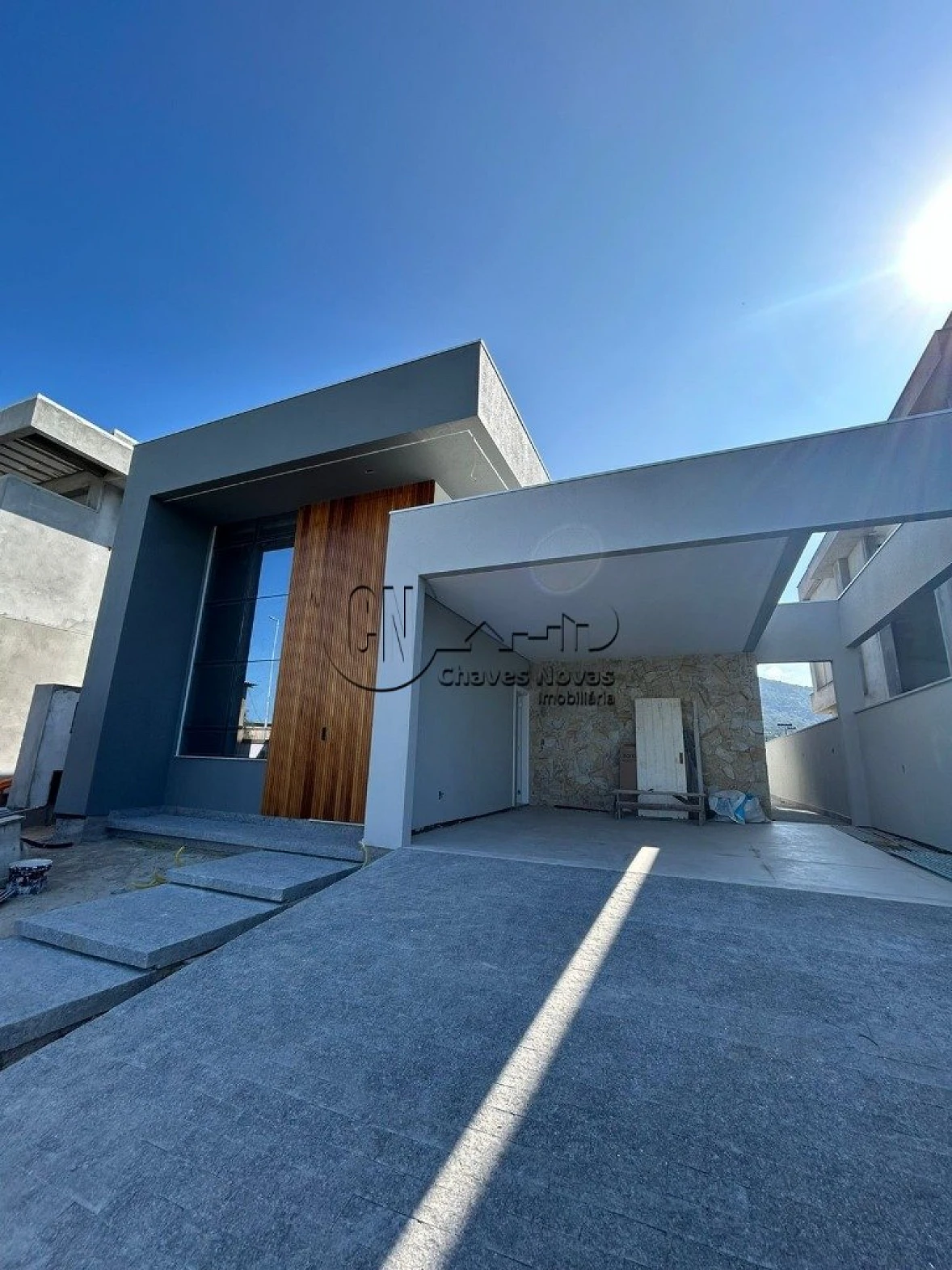 Casa a Venda com 03 Quartos na Reserva da Pedra em Palhoça