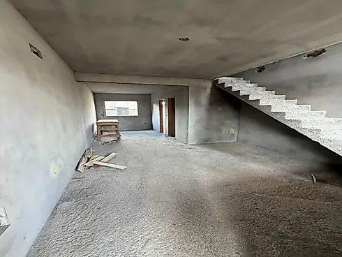 Sobrado geminado em Ponte do Imaruim, Palhoça