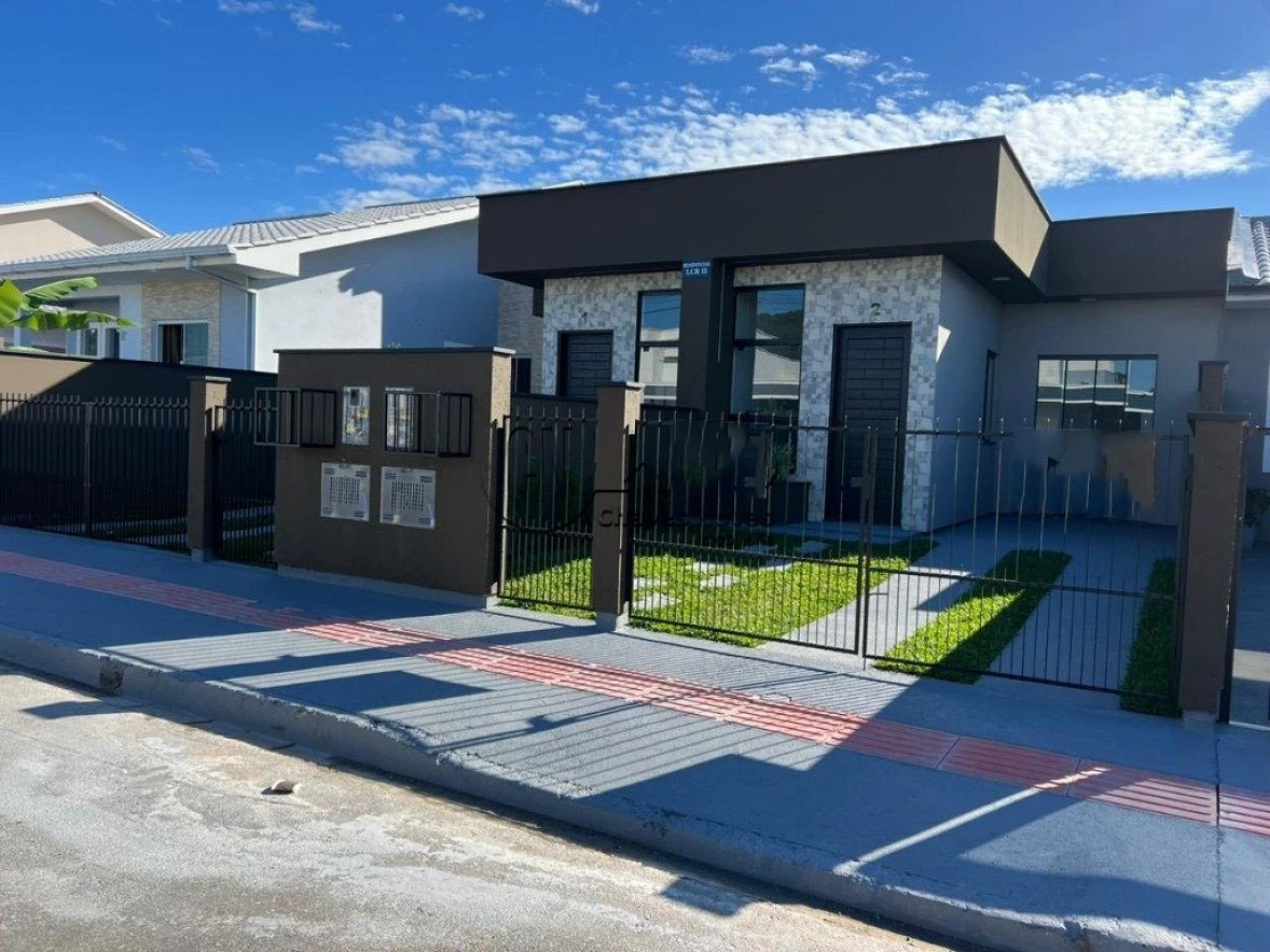 Casa a Venda com 02 Quartos no Bairro Bela Vista em Palhoça