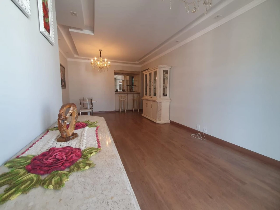 Apartamento a Venda com 04 Quartos no Centro de Florianópolis