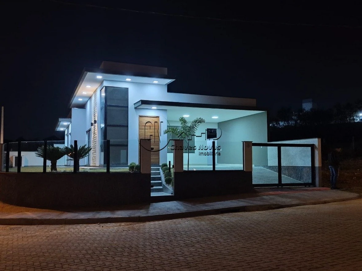 Casa em Novo Horizonte, São José