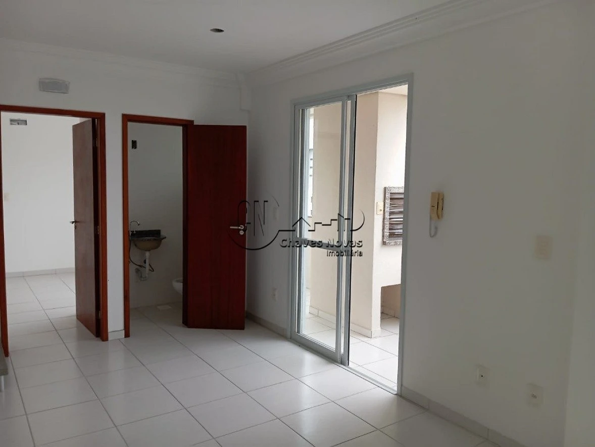 Apartamento à Venda com 02 Suítes, 02 Vagas, em Capoeiras-Florianópolis-SC