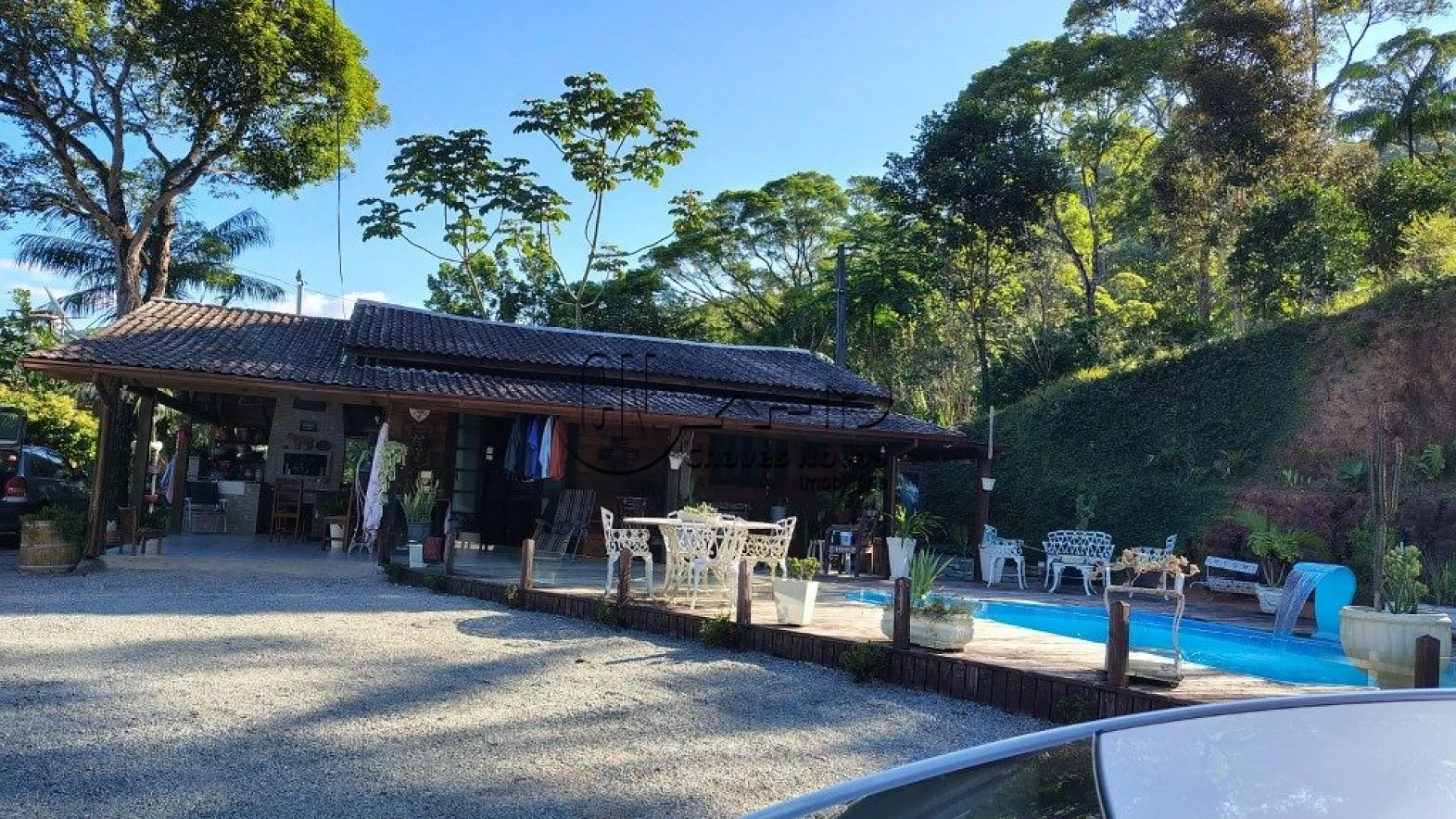 Sítio a Venda com 7.470M² em Santo Amaro da Imperatriz