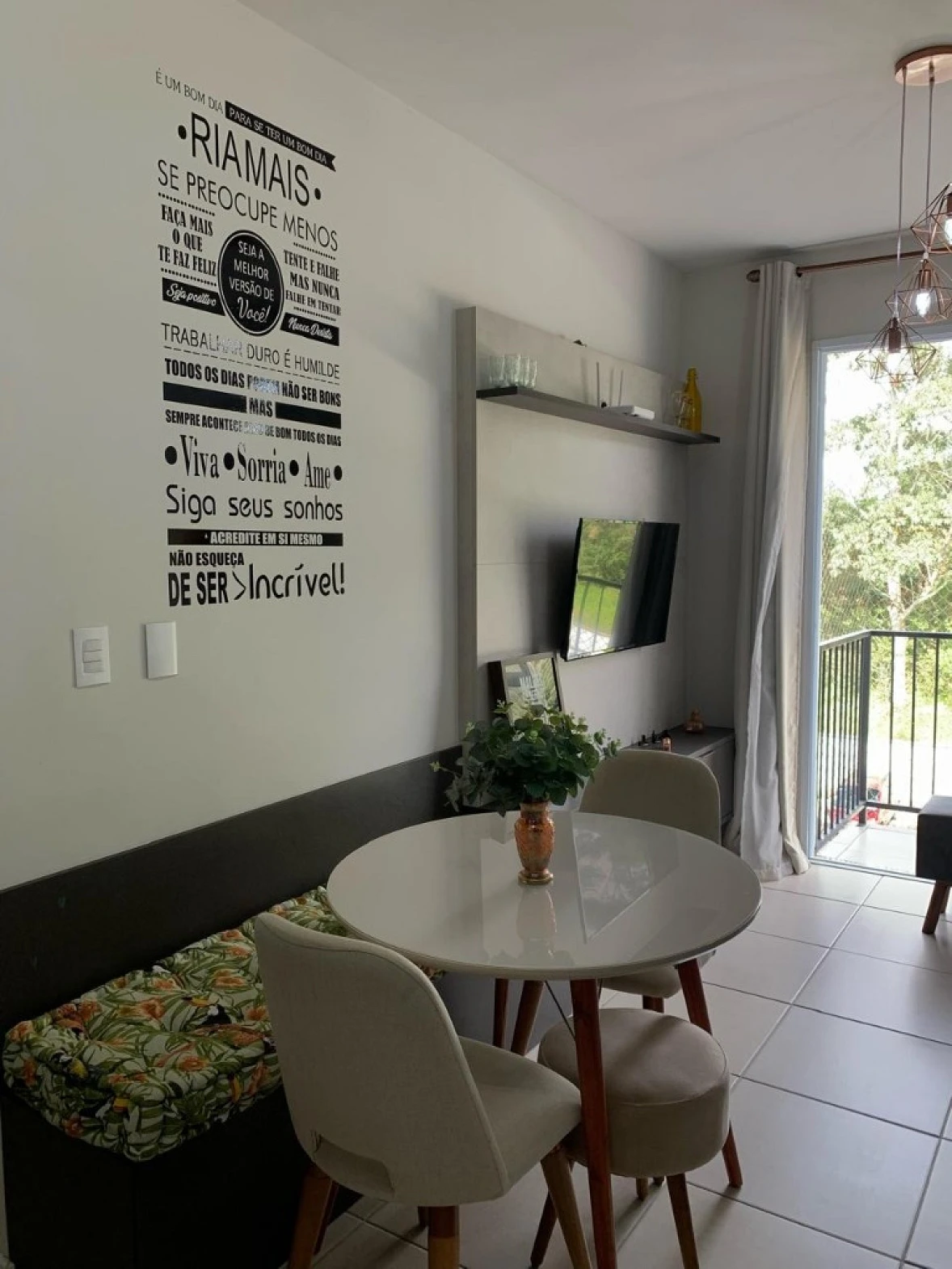 Apartamento em Praia de Fora, Palhoça