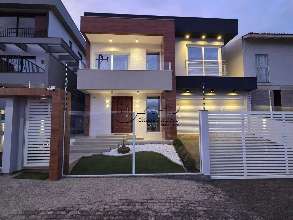 Casa a Venda com 03 Quartos no Loteamento Green Village em Palhoça