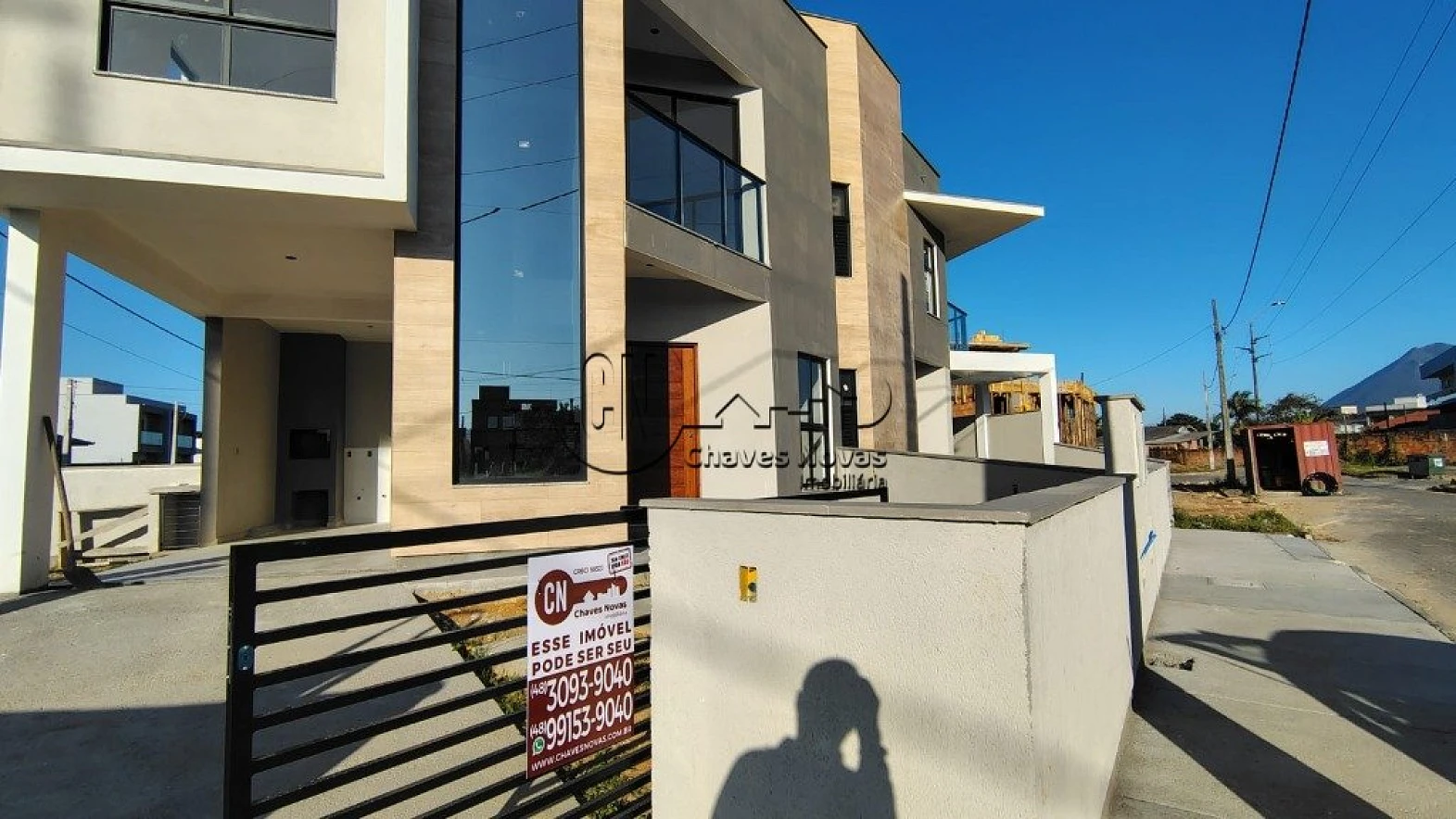 Sobrados a Venda com 03 Quartos no Loteamento Bela Vista em Palhoça