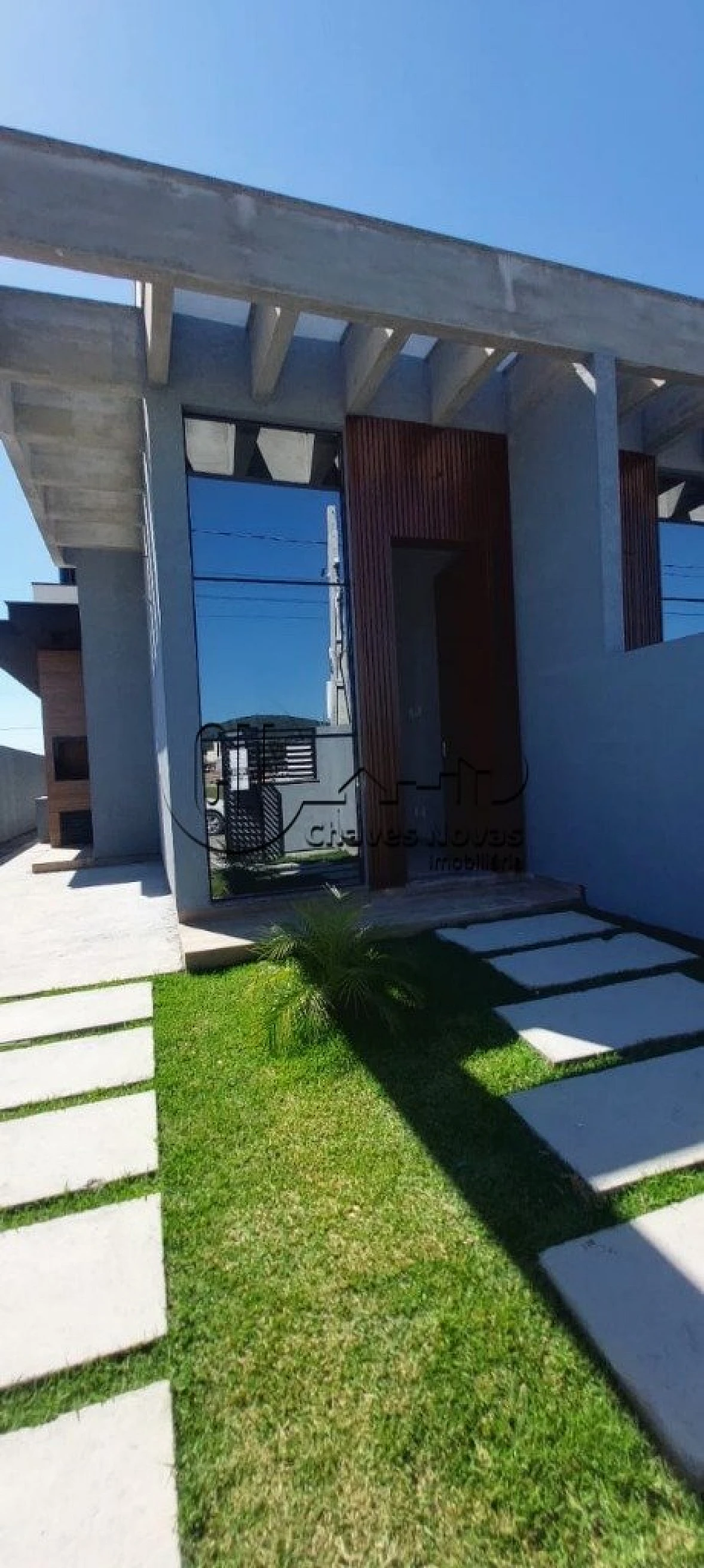 Casa a Venda com 03 Quartos no Bairro Guarda do Cubatão em Palhoça