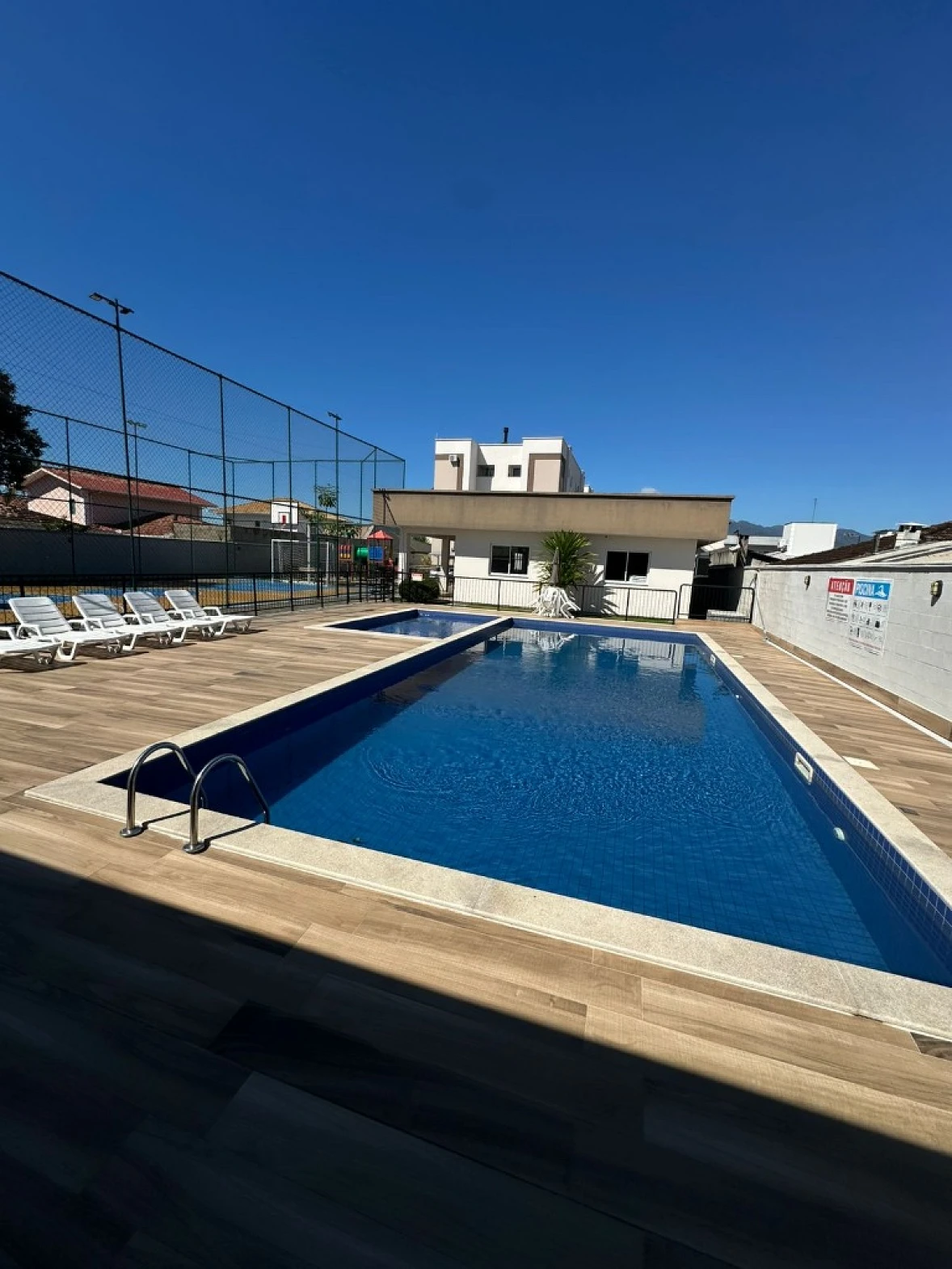 Apartamento em Aririú, Palhoça