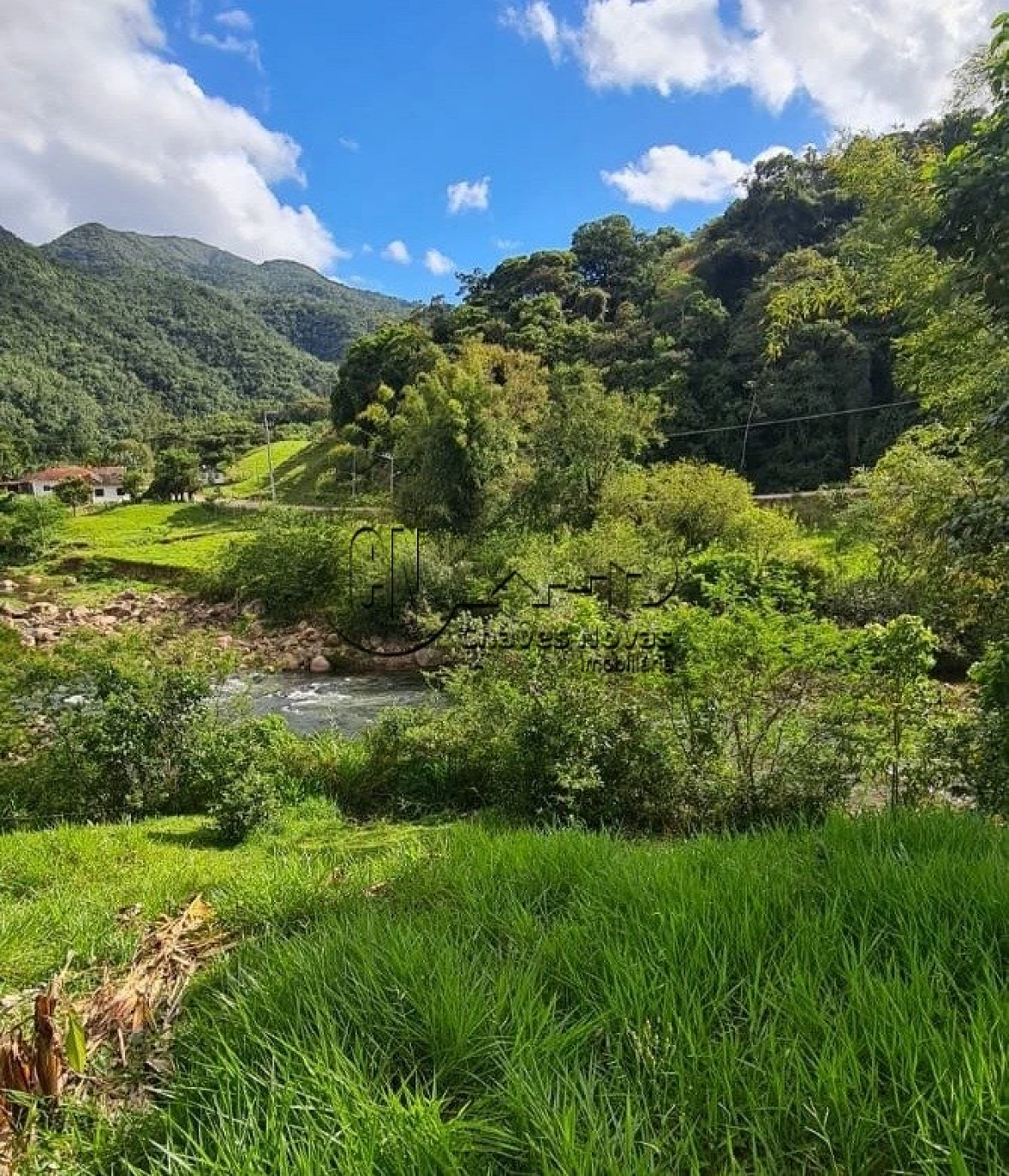 Sitio a Venda em Vargem Grande  Santo Amaro da Imperatriz